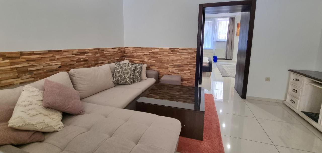 Spacious Apartment In City Center Bratislava Ngoại thất bức ảnh